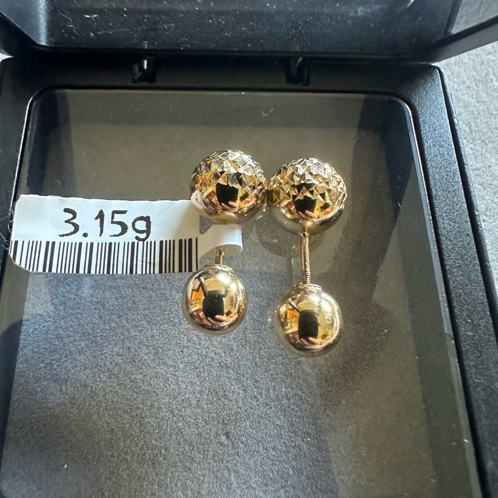 SOLD ❇️NEW REAL 18K Earrings❇️